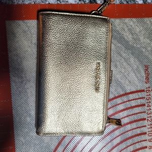 Michael kors wristlet